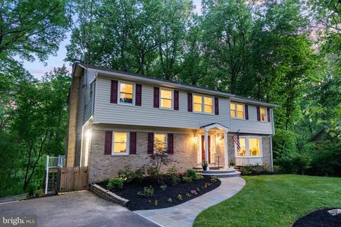12502 Davan Dr, Silver Spring, MD 20904