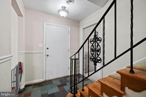 13917 Overton Ln, Silver Spring, MD 20904 photo 4