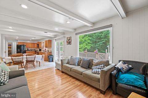 13917 Overton Ln, Silver Spring, MD 20904 photo 6