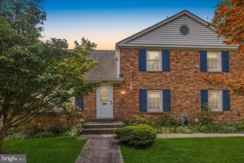 12032 Devilwood Dr, Potomac, MD 20854