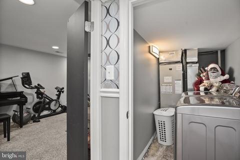 9507 Biltmore Dr, Silver Spring, MD 20901 photo 42