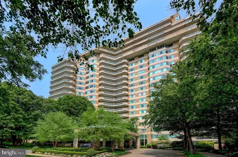 5600 Wisconsin Ave #1606, Chevy Chase, MD 20815
