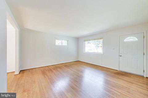 232 Hannes St, Silver Spring, MD 20901 photo 4