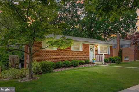 232 Hannes St, Silver Spring, MD 20901