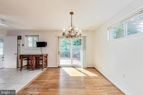 232 Hannes St, Silver Spring, MD 20901 photo 6