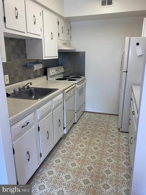 3176 Adderley Ct #241A, Silver Spring, MD 20906 photo 8
