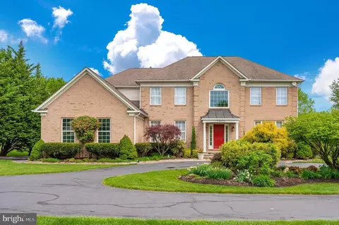 20435 Peach Tree Rd, Dickerson, MD 20842