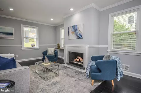 10105 Gardiner Ave, Silver Spring, MD 20902