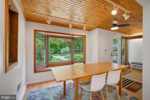 11822 Gordon Rd, Silver Spring, MD 20904 photo 9