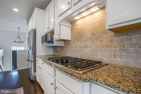 1307 Autumn Brook Ave, Silver Spring, MD 20906 photo 6