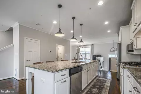 1307 Autumn Brook Ave, Silver Spring, MD 20906 photo 3