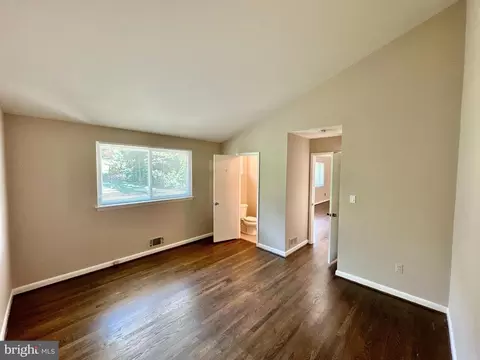 11106 Bybee St, Silver Spring, MD 20902 photo 13