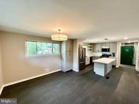 11106 Bybee St, Silver Spring, MD 20902 photo 8