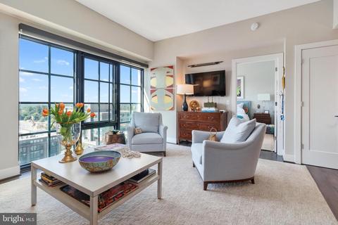 930 Rose Ave #1401, Rockville, MD 20852