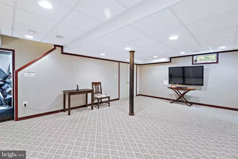 1130 W Nolcrest Dr, Silver Spring, MD 20903 photo 42