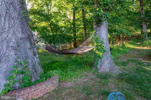1130 W Nolcrest Dr, Silver Spring, MD 20903 photo 61