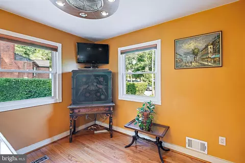 1130 W Nolcrest Dr, Silver Spring, MD 20903 photo 17