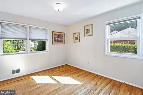1130 W Nolcrest Dr, Silver Spring, MD 20903 photo 21