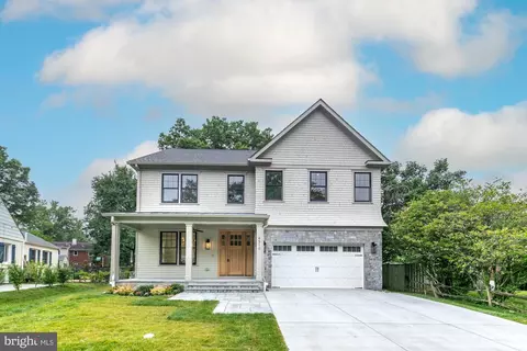4510 Puller Dr, Kensington, MD 20895