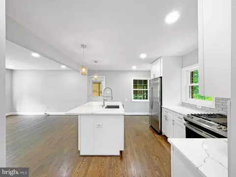 1914 Forest Dale Dr, Silver Spring, MD 20903 photo 14