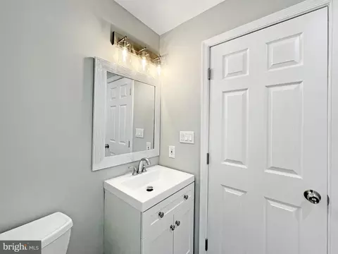 1914 Forest Dale Dr, Silver Spring, MD 20903 photo 17