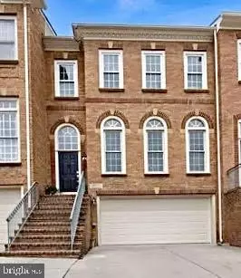 13502 Flowerfield Dr, Potomac, MD 20854