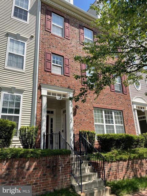 158 Mill Green Ave #100, Gaithersburg, MD 20878