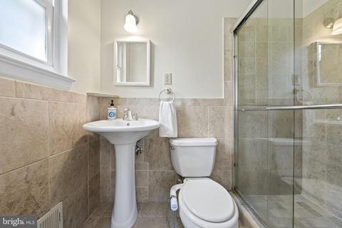 1614 Tilton Dr, Silver Spring, MD 20902 photo 20