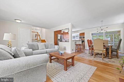 1614 Tilton Dr, Silver Spring, MD 20902 photo 5