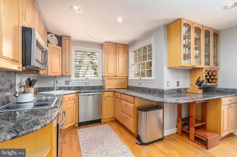 424 Whitestone Rd, Silver Spring, MD 20901 photo 12