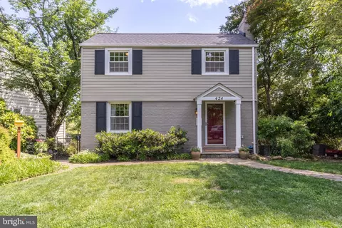 424 Whitestone Rd, Silver Spring, MD 20901