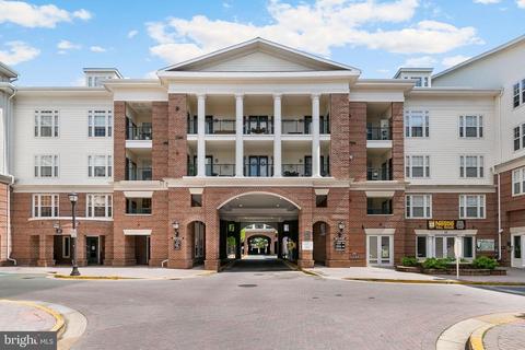 23 Arch Pl #272, Gaithersburg, MD 20878