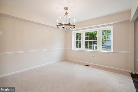 14120 Beechvue Ln, Silver Spring, MD 20906 photo 8