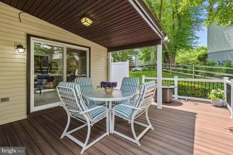 15 Middlebridge Ct, Silver Spring, MD 20906 photo 14