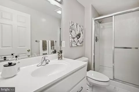 15 Middlebridge Ct, Silver Spring, MD 20906 photo 24