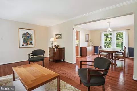 15 Middlebridge Ct, Silver Spring, MD 20906 photo 5