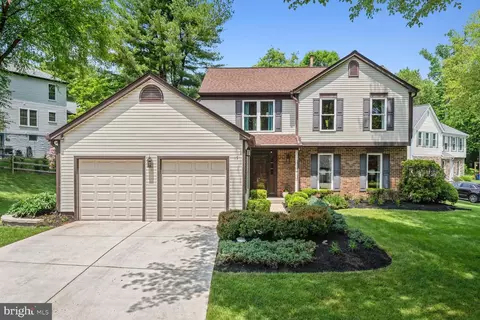 15 Middlebridge Ct, Silver Spring, MD 20906 photo 2