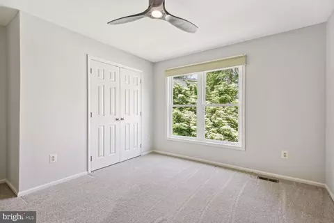 15 Middlebridge Ct, Silver Spring, MD 20906 photo 20