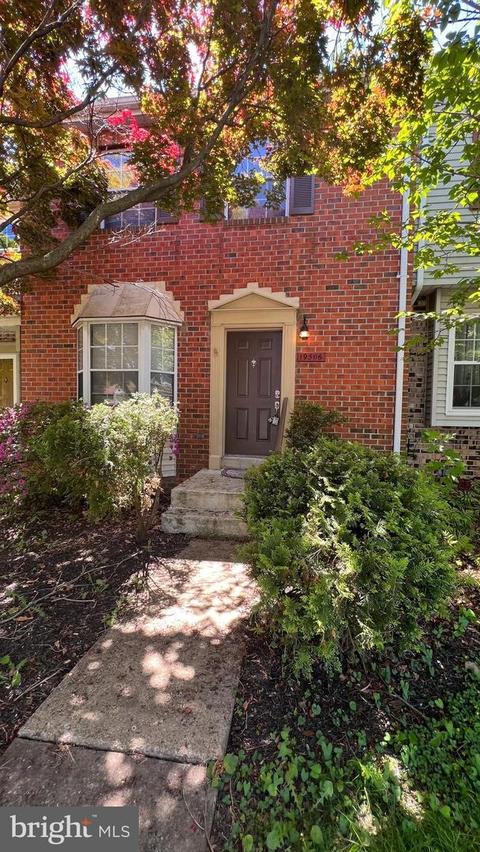19506 Fetlock Dr, Germantown, MD 20874