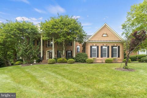 12206 Greenbriar Branch Dr, Potomac, MD 20854