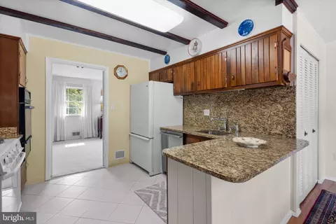 12813 Bluet Ln, Silver Spring, MD 20906 photo 16