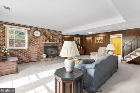 12813 Bluet Ln, Silver Spring, MD 20906 photo 32