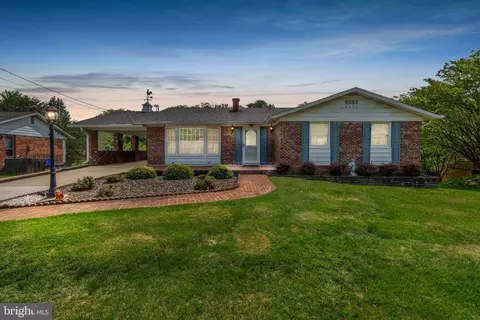12813 Bluet Ln, Silver Spring, MD 20906