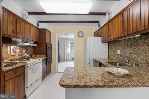12813 Bluet Ln, Silver Spring, MD 20906 photo 17
