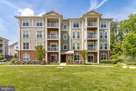 3910 Doc Berlin Dr #13, Silver Spring, MD 20906