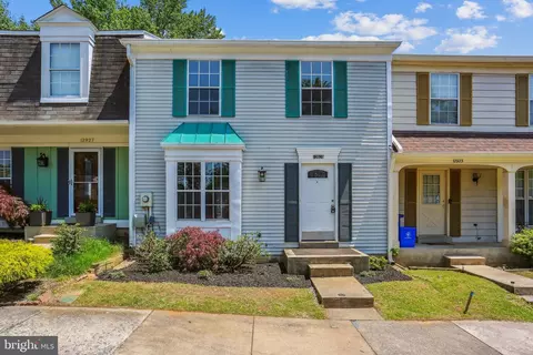 12925 Pickering Dr, Germantown, MD 20874