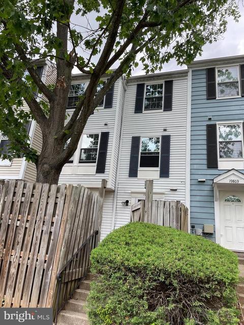 19805 Larentia Dr, Germantown, MD 20874