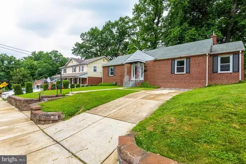 2903 Dawson Ave, Silver Spring, MD 20902 photo 4