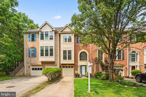 9917 Lambertina Ln, Rockville, MD 20850