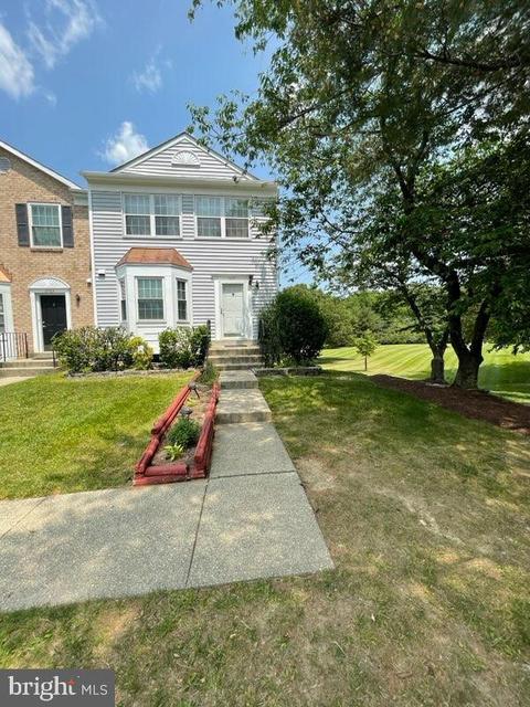 12101 Sweet Clover Dr, Silver Spring, MD 20904